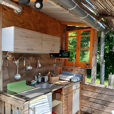 La Yourte Des Abeilles La Roche-sur-le-Buis