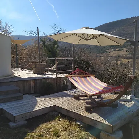 La Yourte Des Abeilles Campingplads *