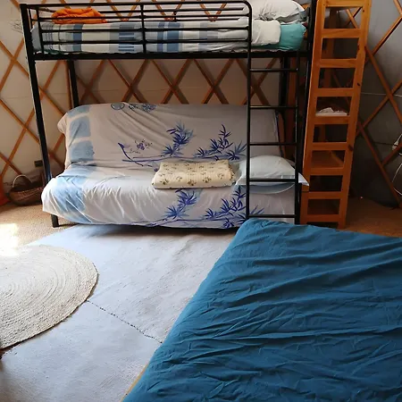 Camping La Yourte Des Abeilles La Roche-sur-le-Buis